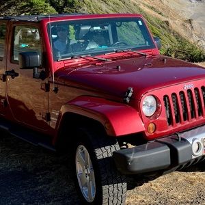 Meet your Posher, Debi